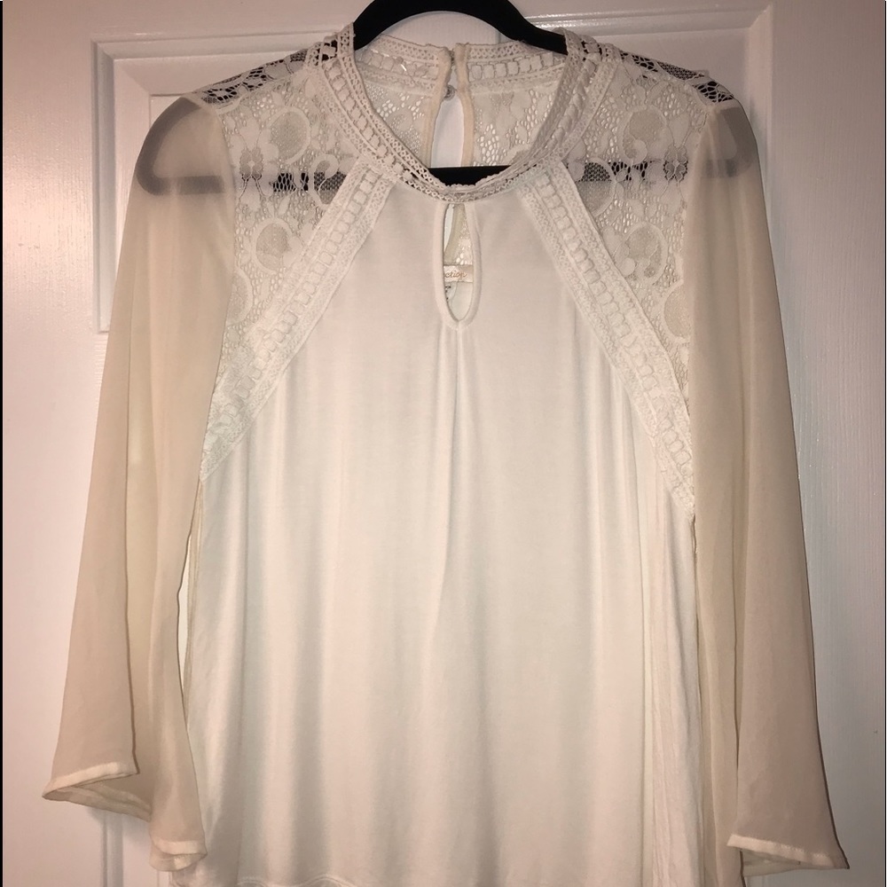 NWOT cream & White sheer long sleeve 2x